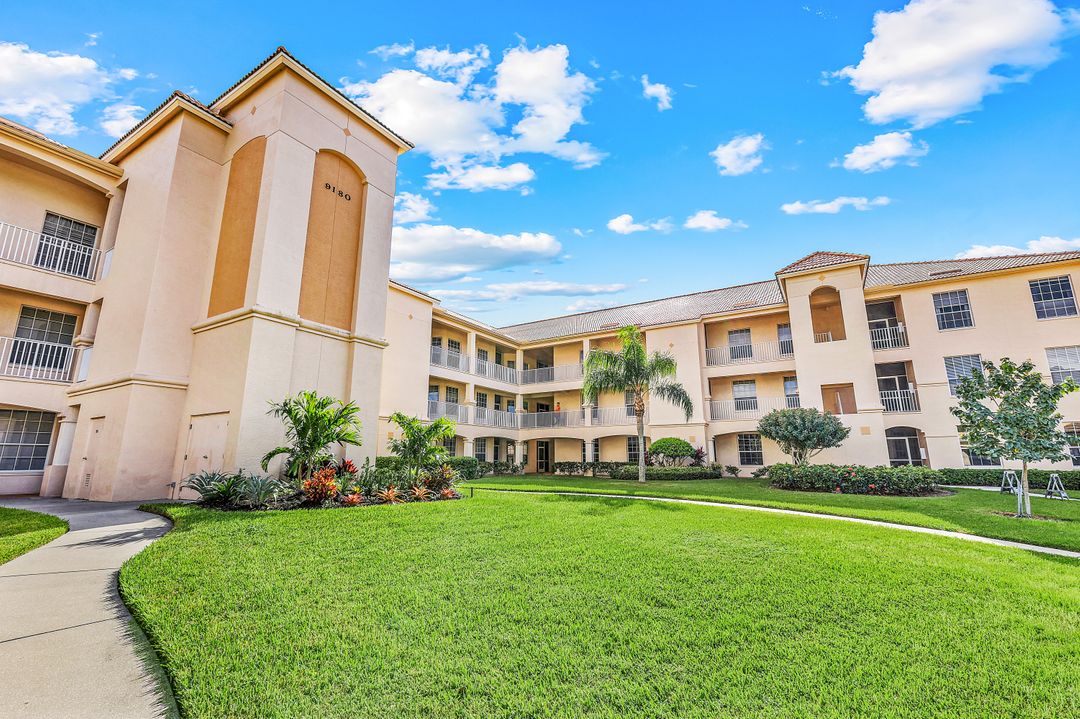 9180 Southmont Cove #109, Fort Myers, FL 33908