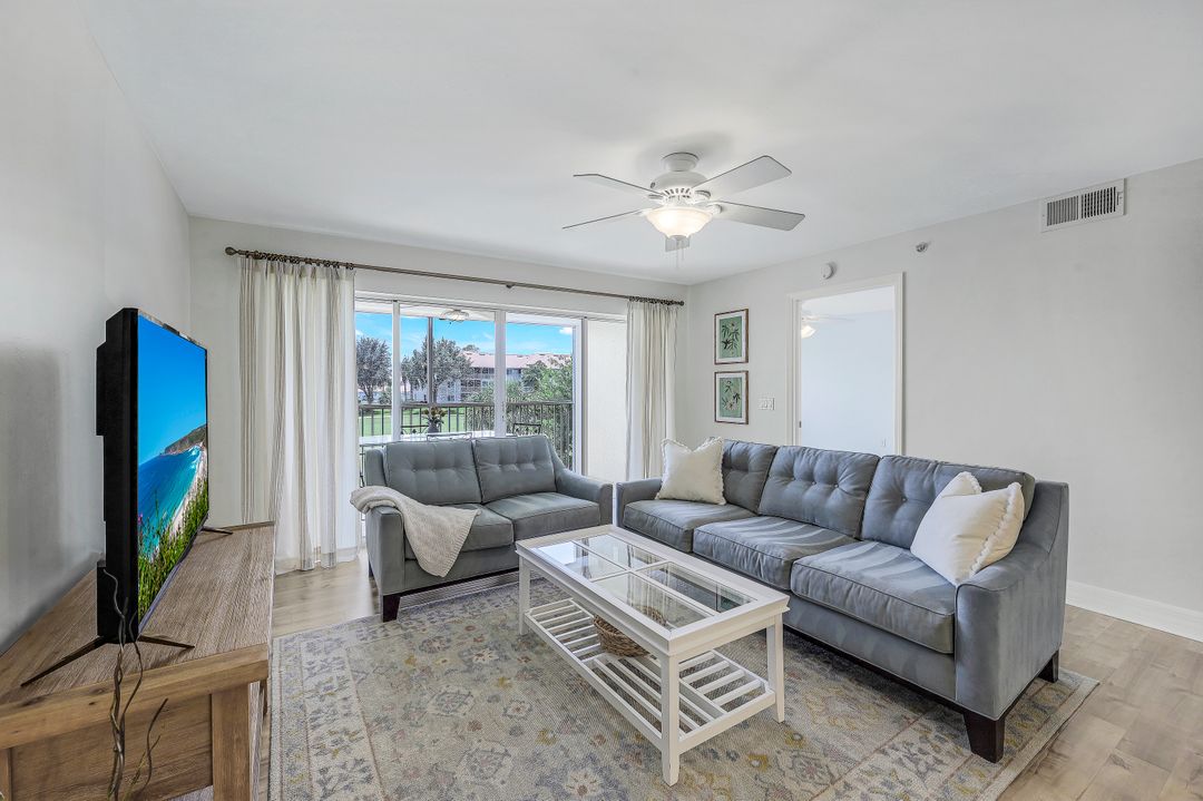 1100 Eastham Way #208, Naples, FL 34104