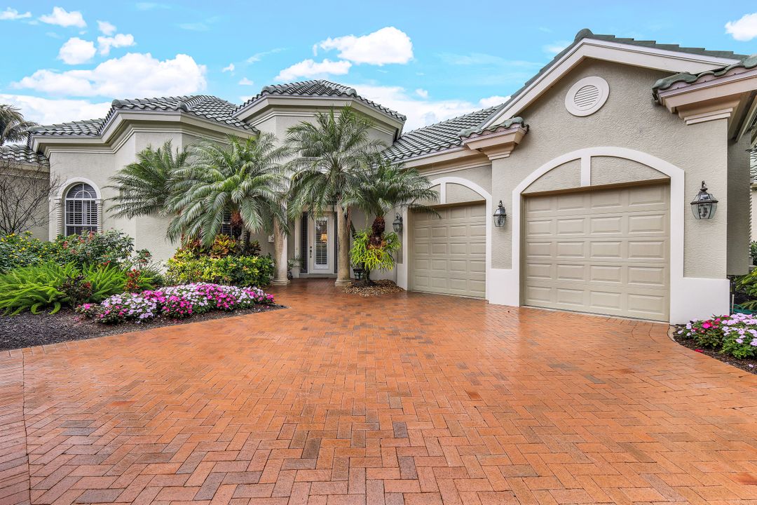 26318 Augusta Creek Ct, Bonita Springs, FL 34134