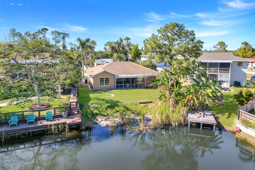 8240 Lake San Carlos Cir, Fort Myers, FL 33967