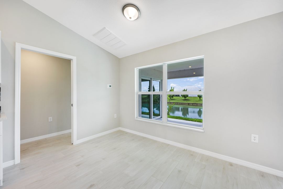 3022 NE 1st Pl, Cape Coral, FL 33909