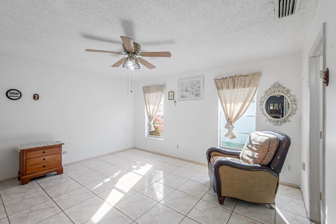 1108 SE 30th St, Cape Coral, FL 33904