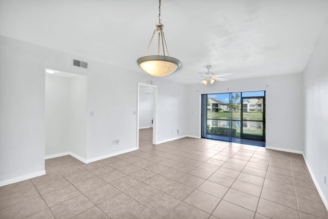 8595 Charter Club Cir #4, Fort Myers, FL 33919