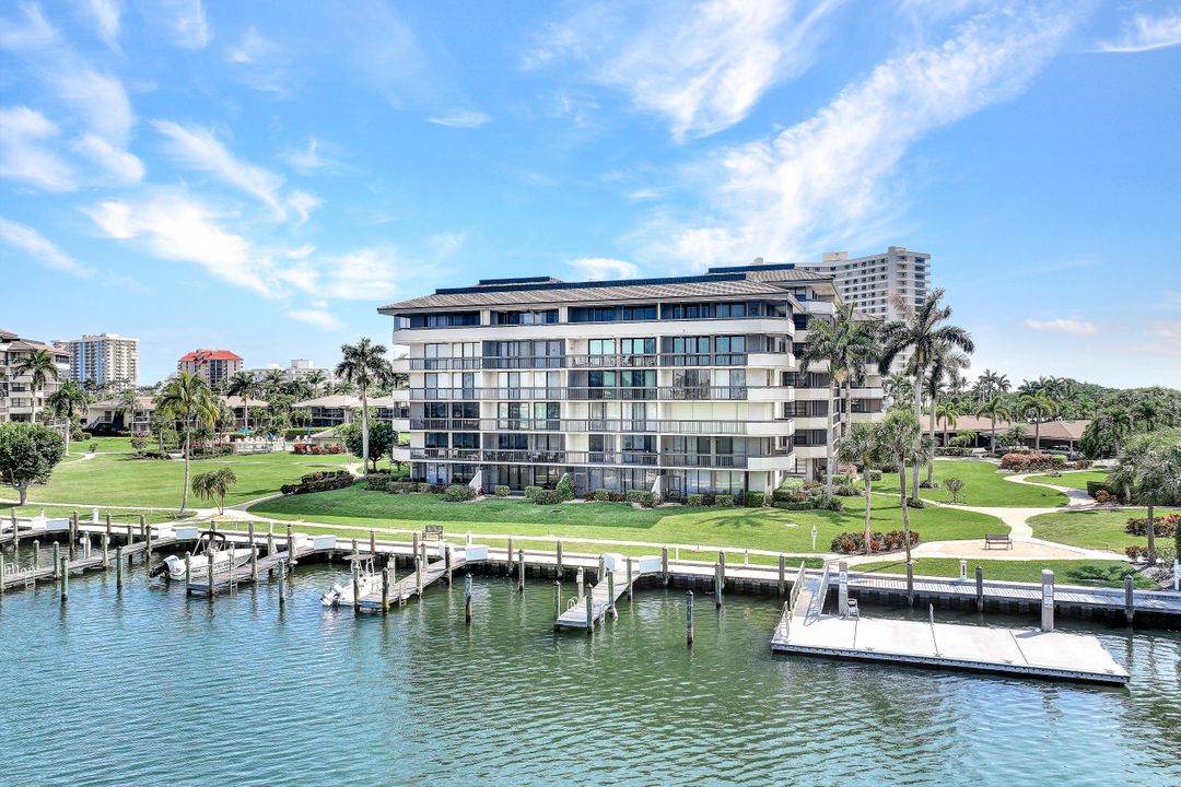 601 Seaview Ct #C-612, Marco Island, FL 34145