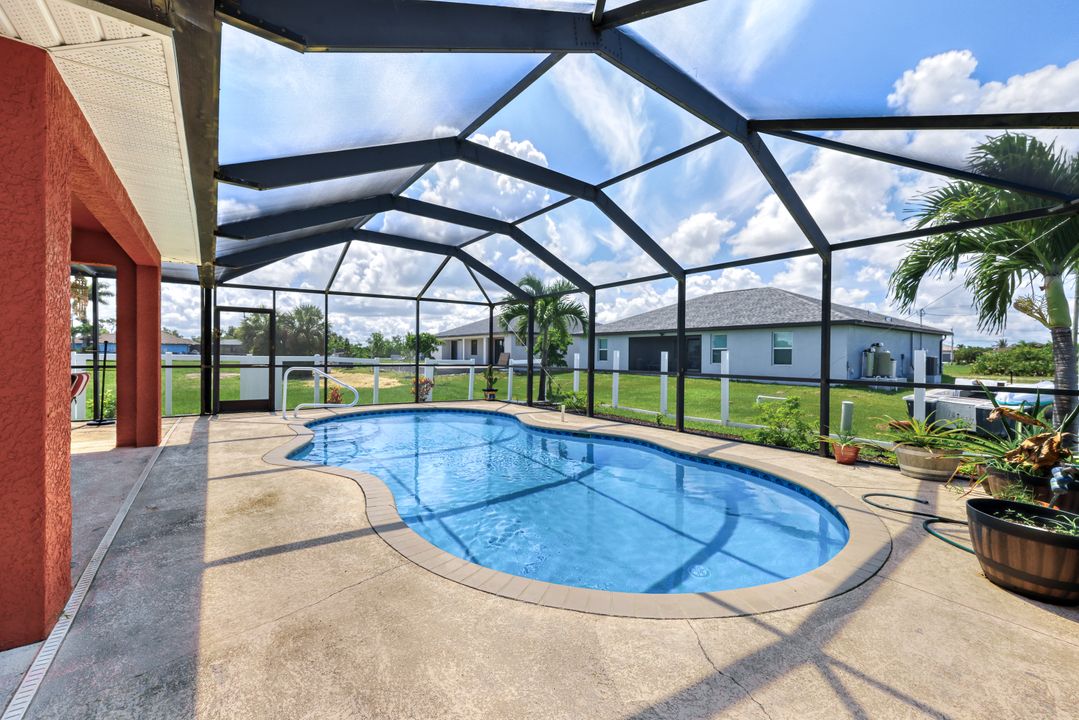 4114 Caloosa Pkwy, Cape Coral, FL 33993