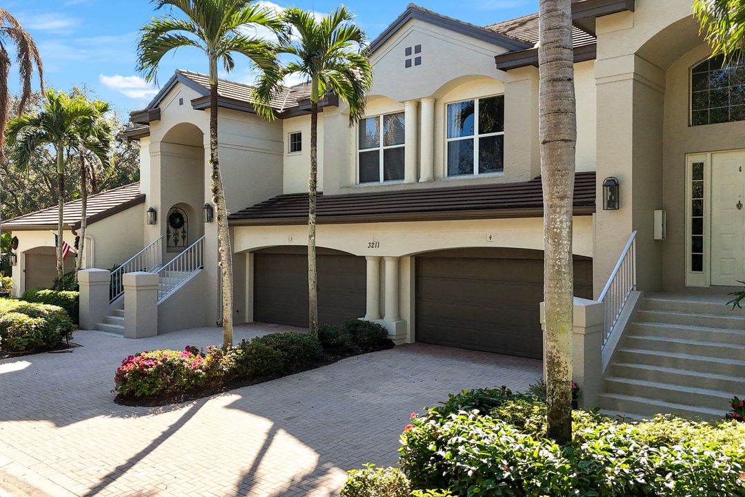 3211 Lancaster Dr #4, Naples, FL 34105