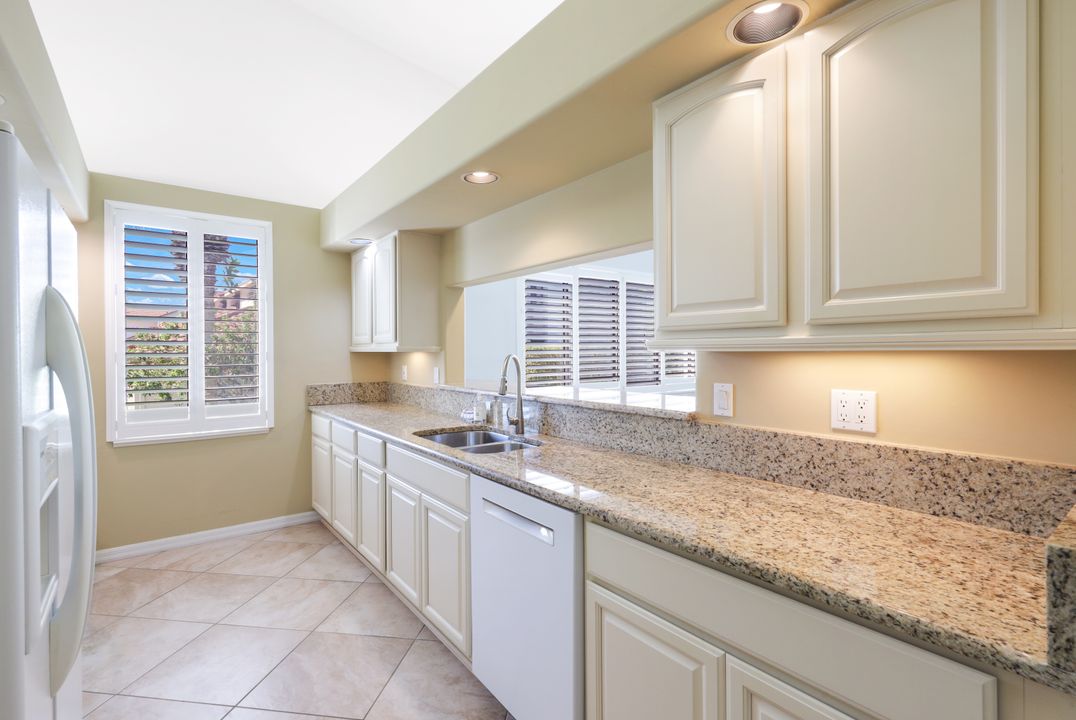 16536 Heron Coach Way, Fort Myers, FL 33908