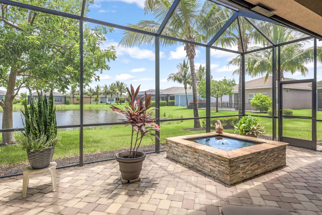 28700 Montecristo Loop, Bonita Springs, FL 34135