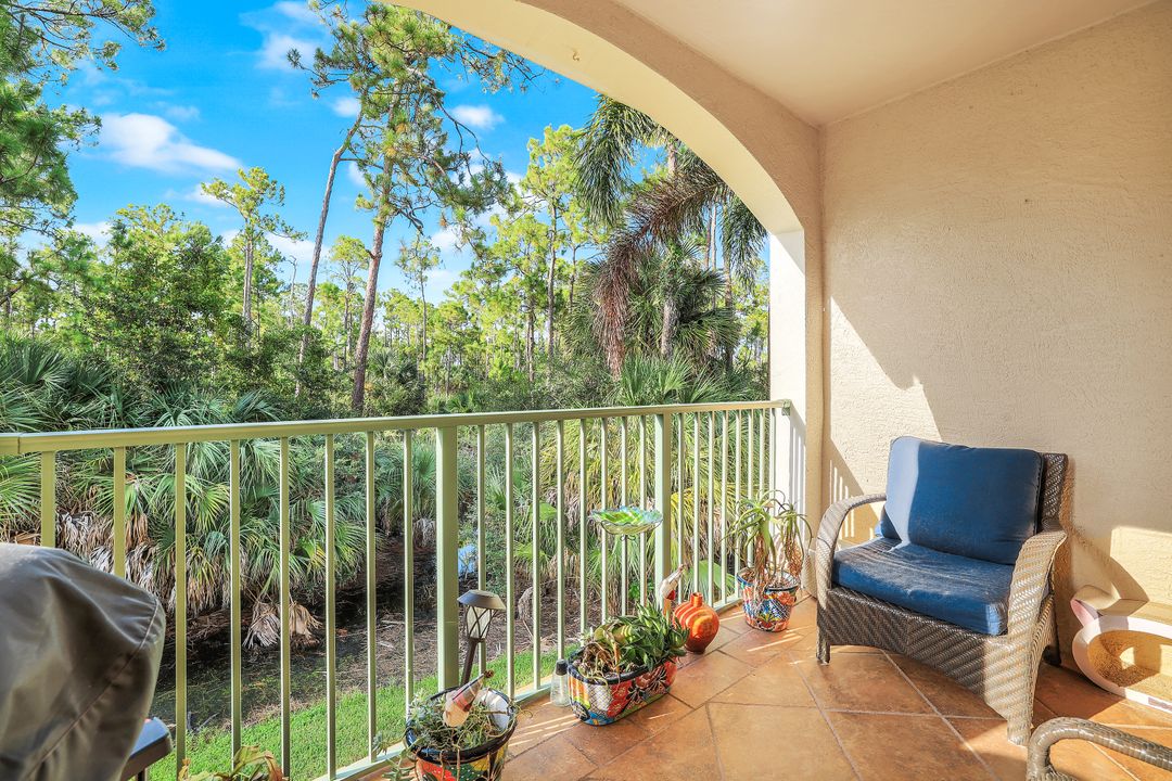 1230 Wildwood Lakes Blvd  #208, Naples, FL 34104