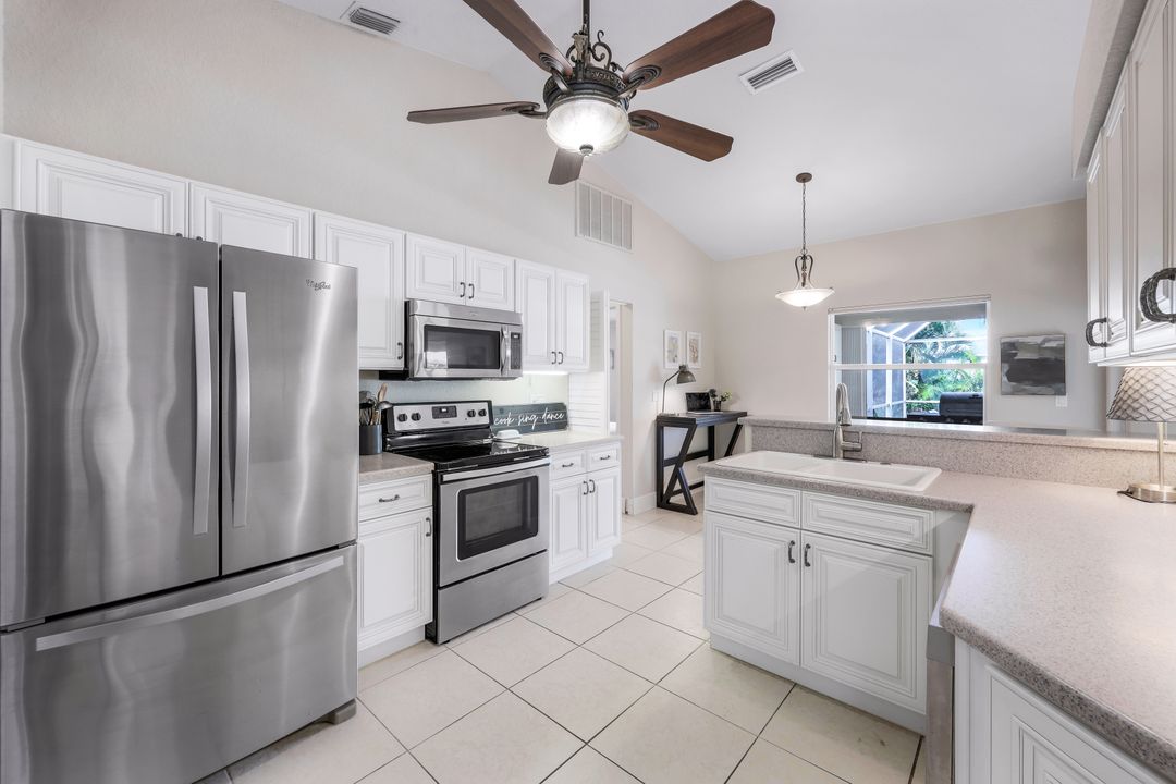 5418 SW 22nd Ave, Cape Coral, FL 33914