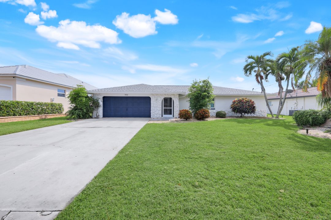 1936 Palaco Grande Pkwy, Cape Coral, FL 33904