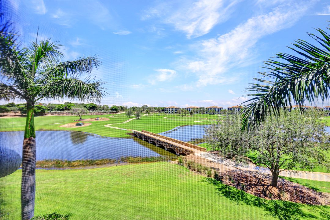 16440 Carrara Way #6-202, Naples, FL 34110