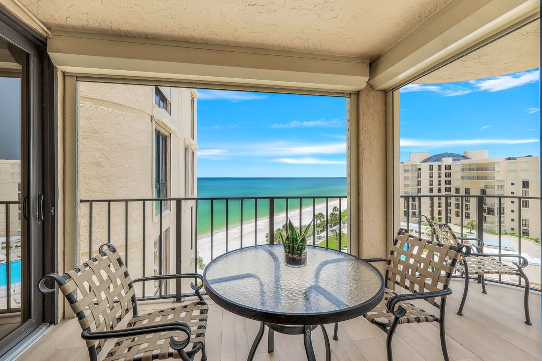 3115 Gulf Shore Blvd N #709S, Naples, FL 34103