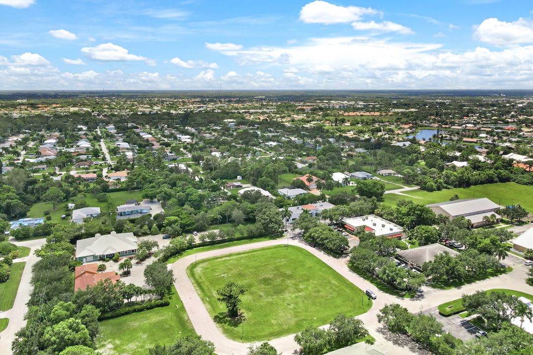 3841 Via Del Rey, Bonita Springs, FL 34134