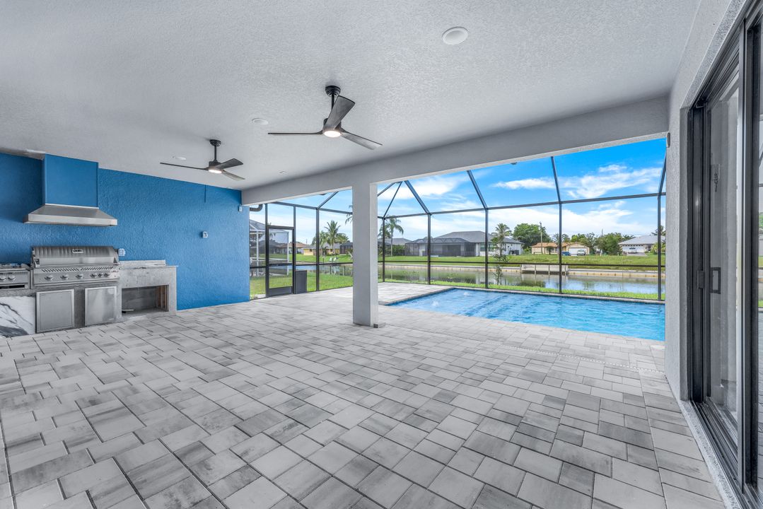 3018 SW 4th Pl, Cape Coral, FL 33914