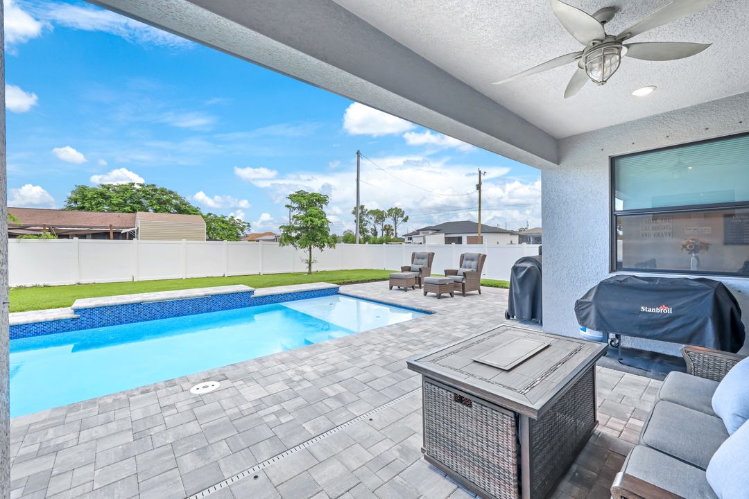 124 SW 10th Pl, Cape Coral, FL 33991