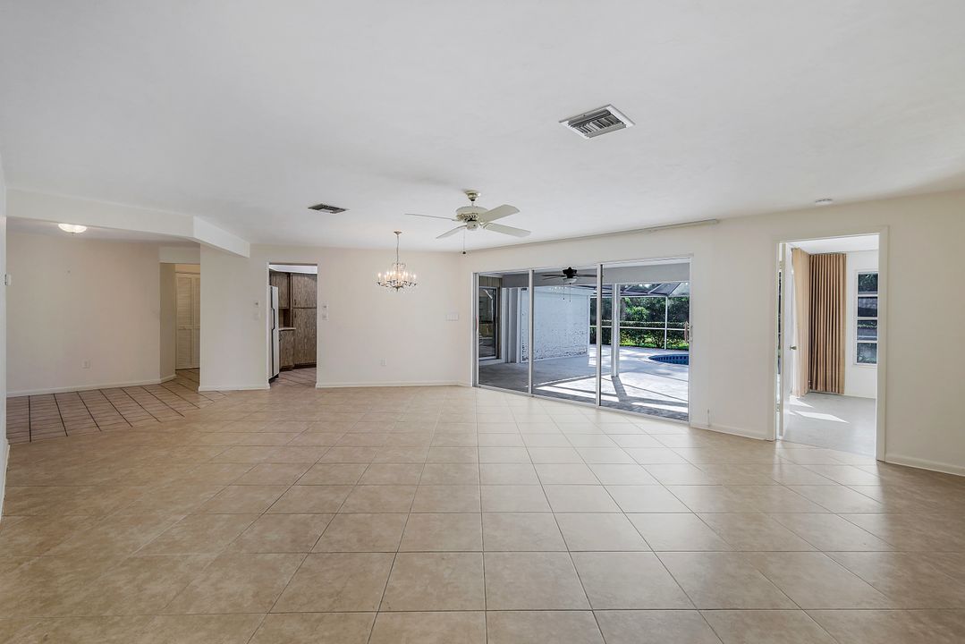 13881 Pine Villa Ln, Fort Myers, FL 33912