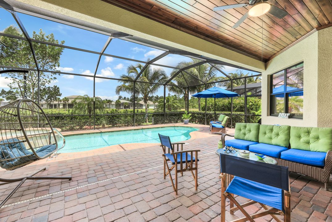 28026 Wicklow Ct, Bonita Springs, FL 34135