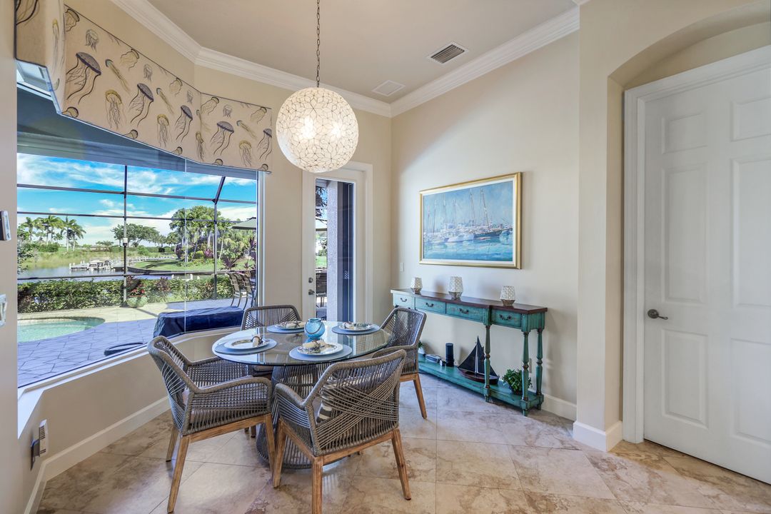 8737 Hideaway Harbor Ct, Naples, FL 34120