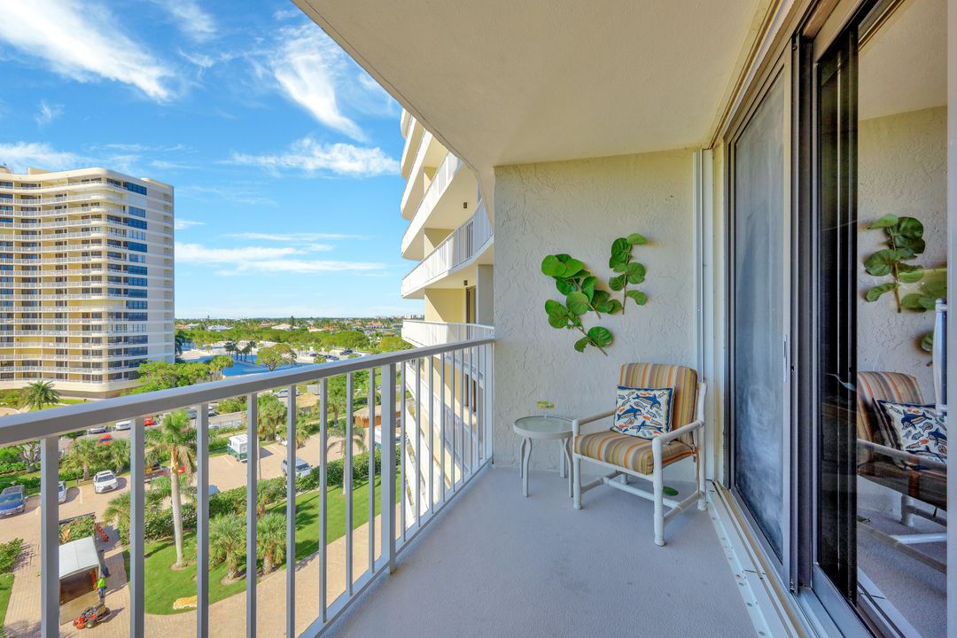 320 Seaview Ct #708, Marco Island, FL 34145