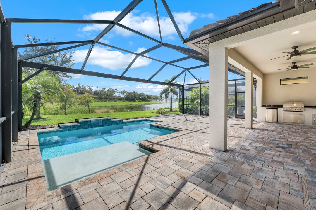 23737 Pebble Pointe Ln, Bonita Springs, FL 34135