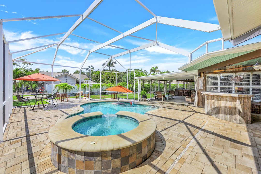 27111 Flossmoor Dr, Bonita Springs, FL 34135