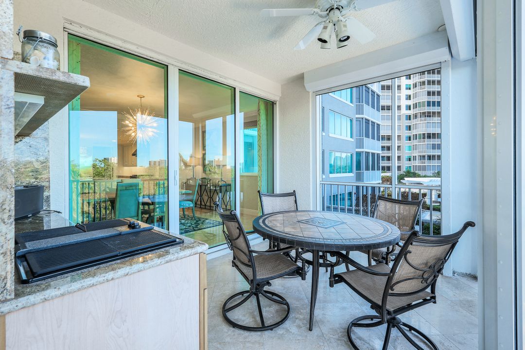 265 Indies Way #403, Naples, FL 34110