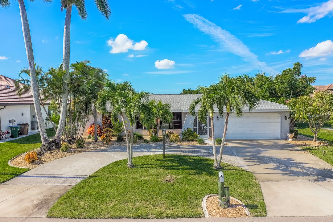 3616 SE 18th Ave, Cape Coral, FL 33904