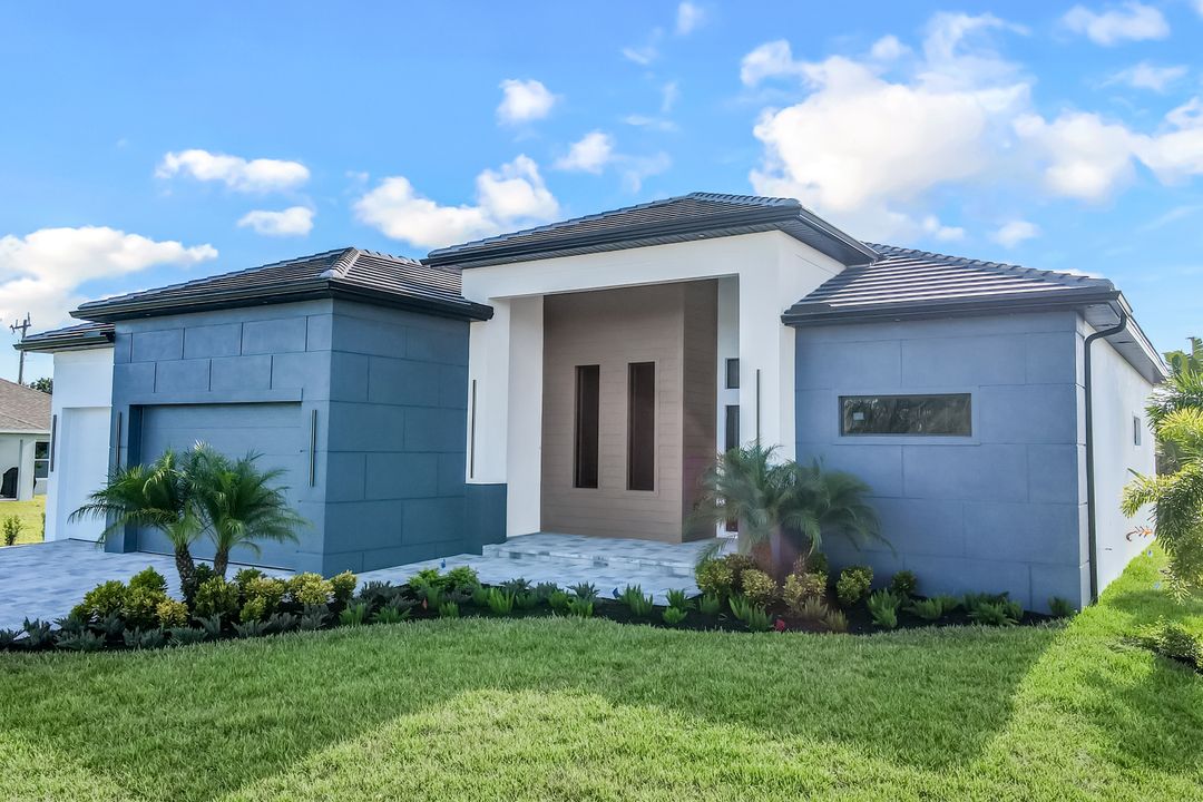 2375 NW 39th Ave, Cape Coral, FL 33993