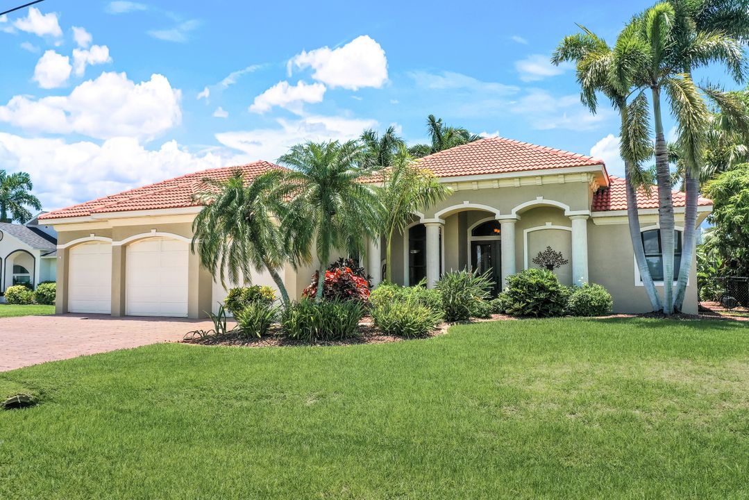 3412 SW 1st Pl, Cape Coral, FL 33914