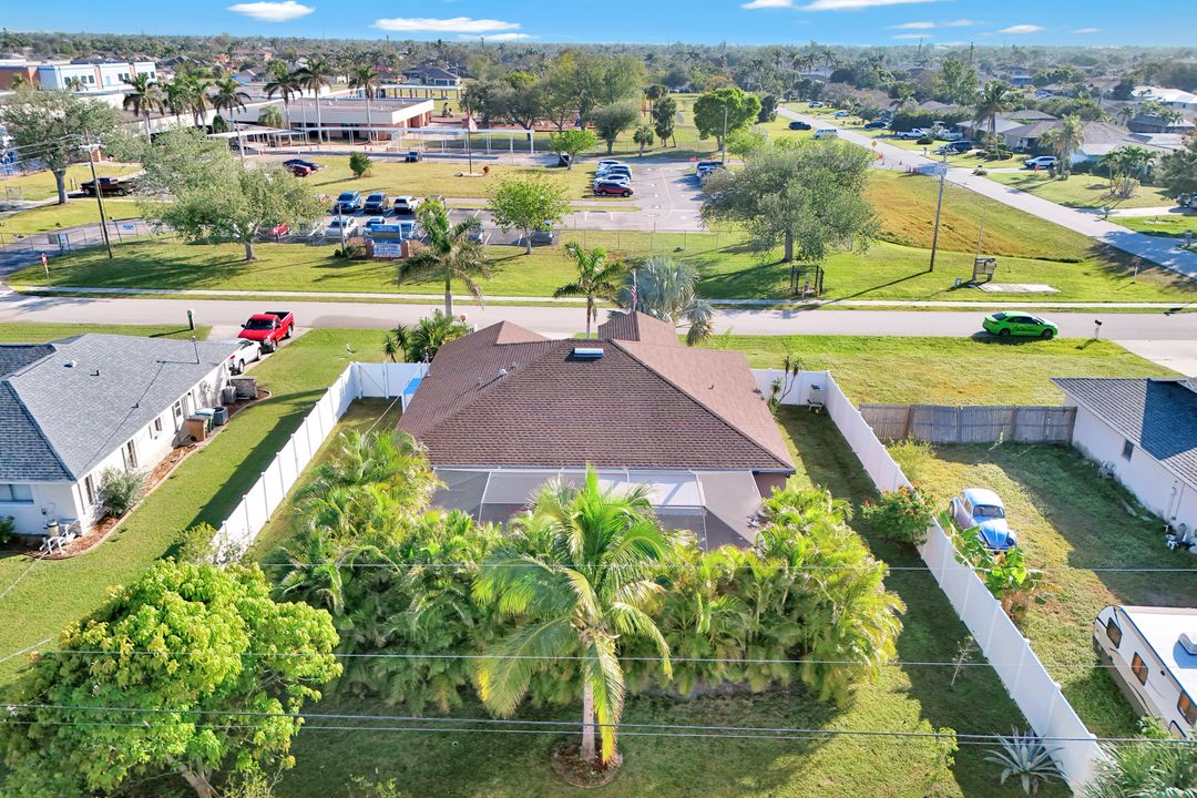 3606 SW 3rd Ave, Cape Coral, FL 33914