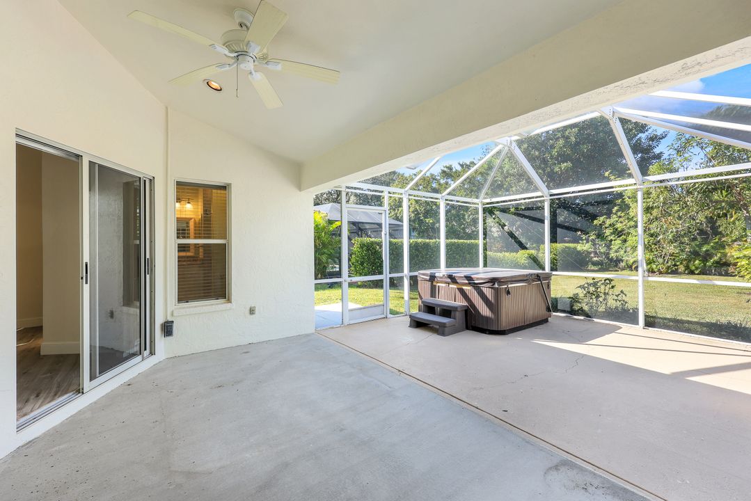 6643 Craven Hill Way, Naples, FL 34104