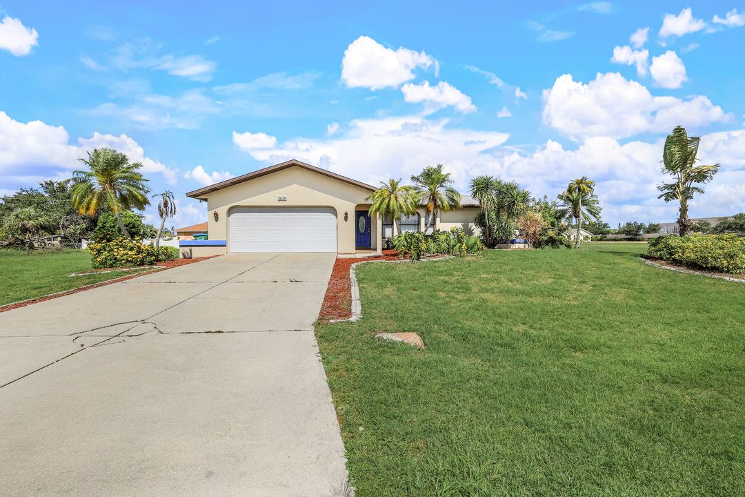 2620 SW 8th Pl, Cape Coral, FL 33914