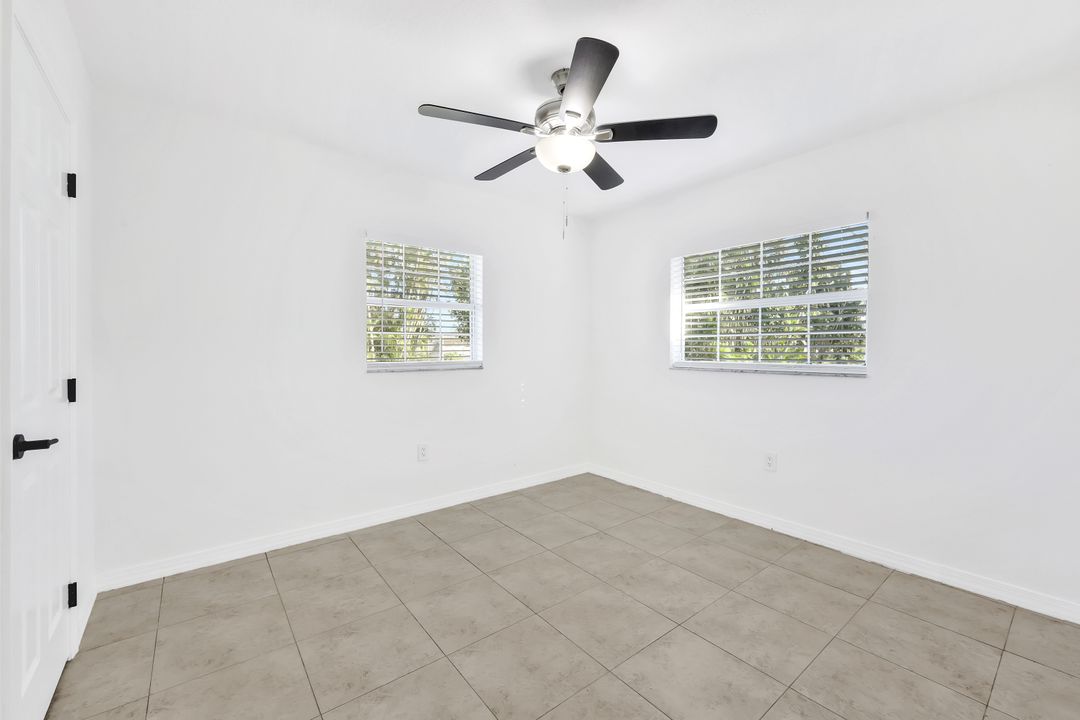 3717 SE 3rd Ave, Cape Coral, FL 33904