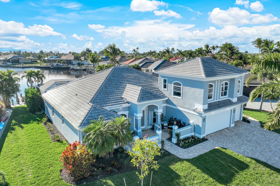 5512 Harbour Cir, Cape Coral, FL 33914