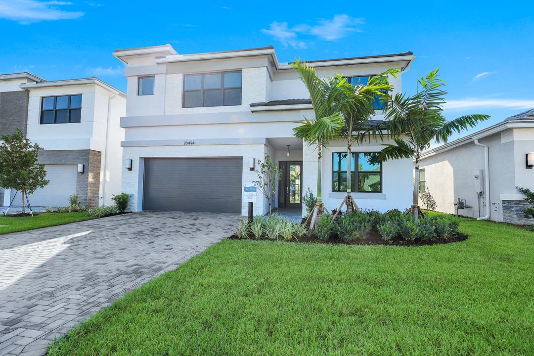 20494 Fair Oak Ln, Estero, FL 33928