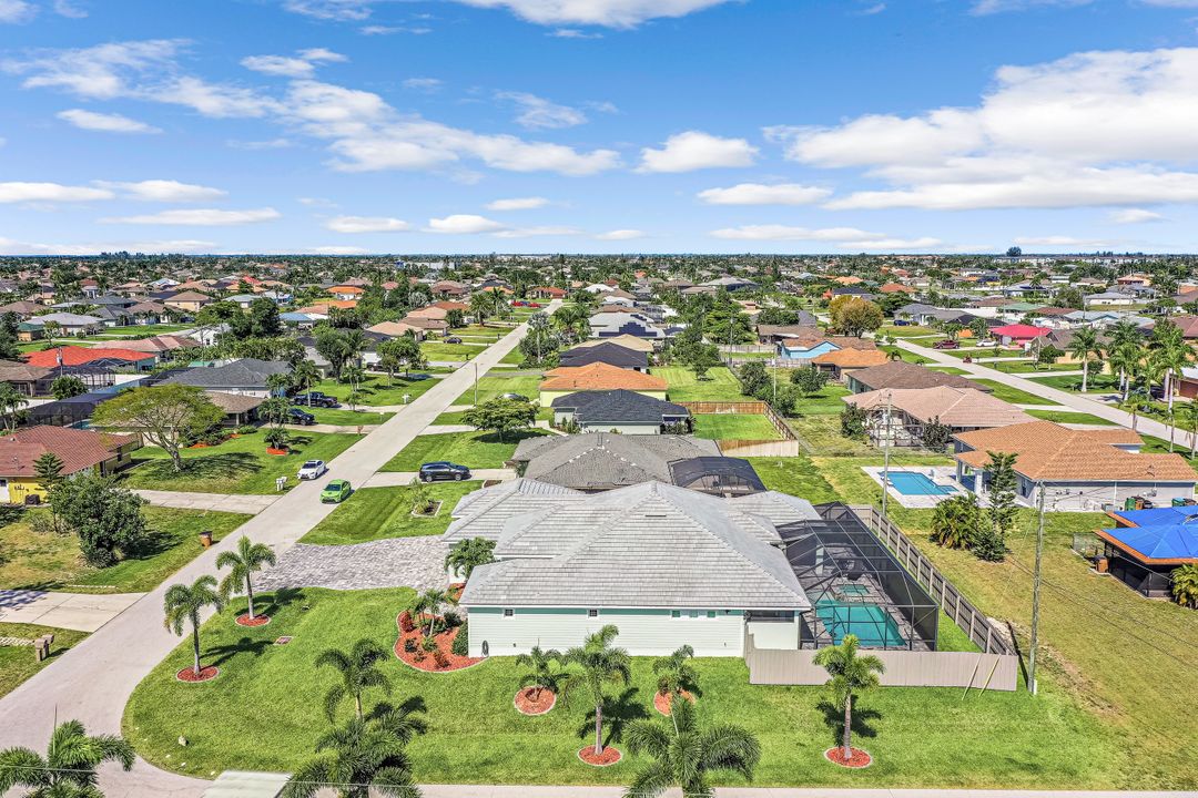 1103 SW 41st St, Cape Coral, FL 33914