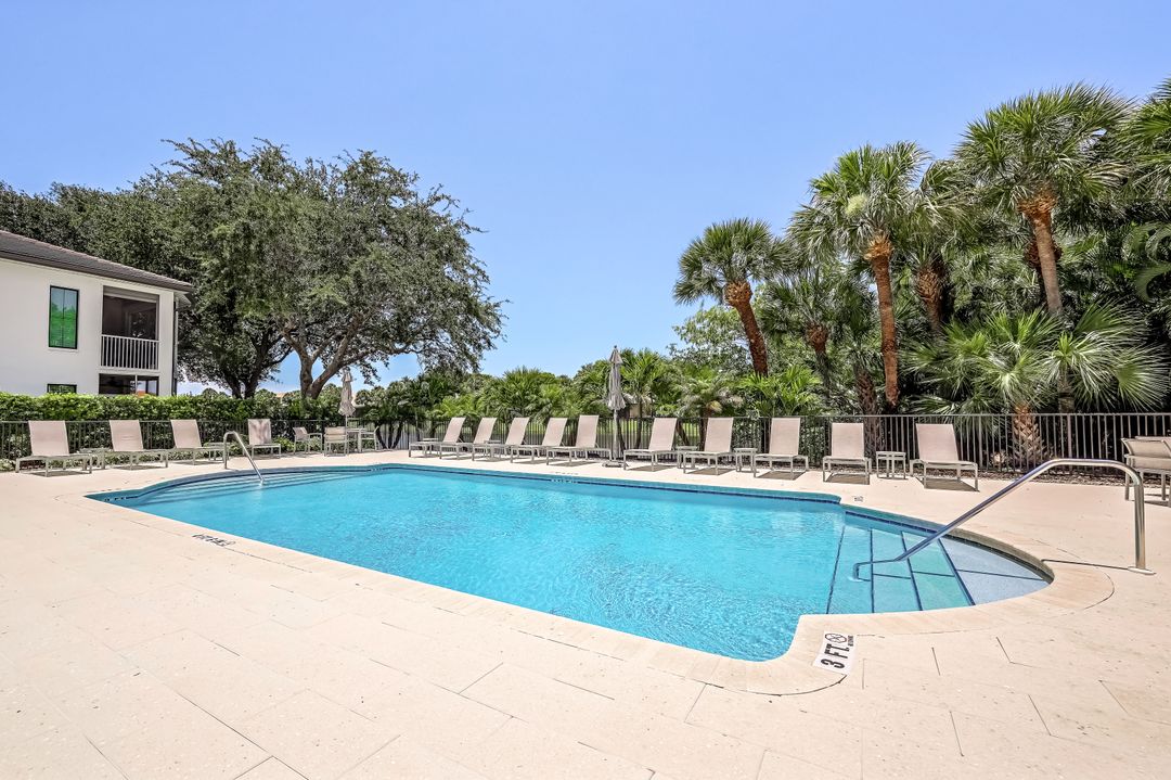 2390 Ravenna Blvd  #101, Naples, FL 34109