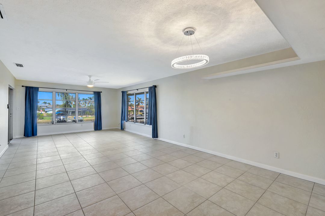 1807 SE 41st St #2i, Cape Coral, FL 33904