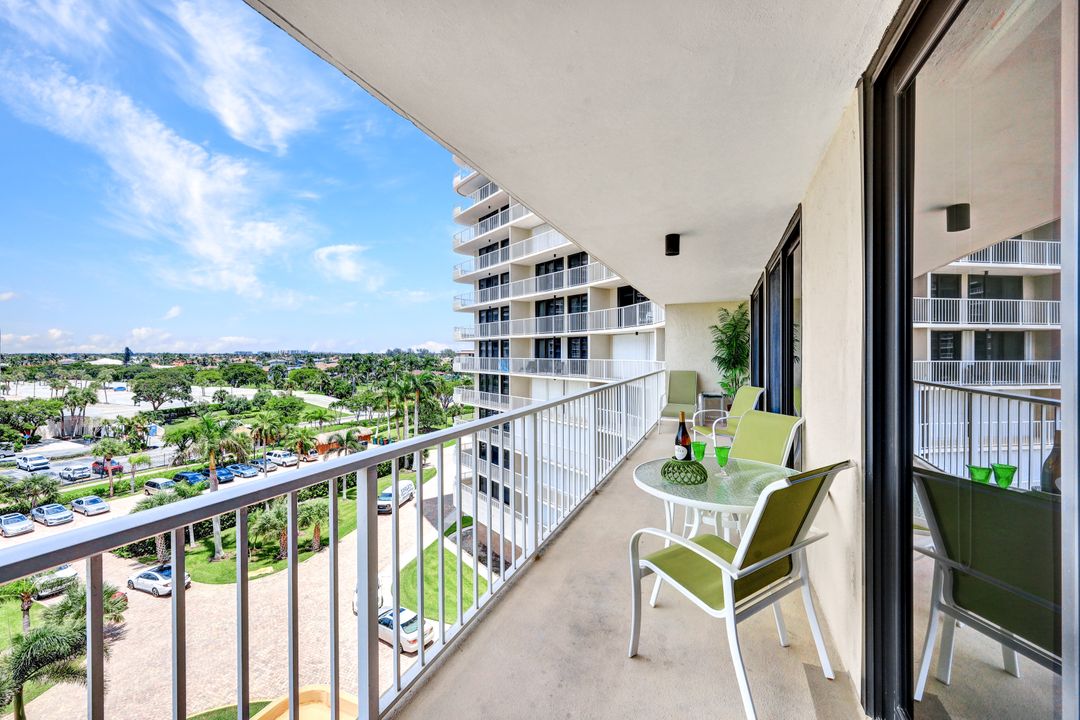 320 Seaview Ct #610, Marco Island, FL 34145