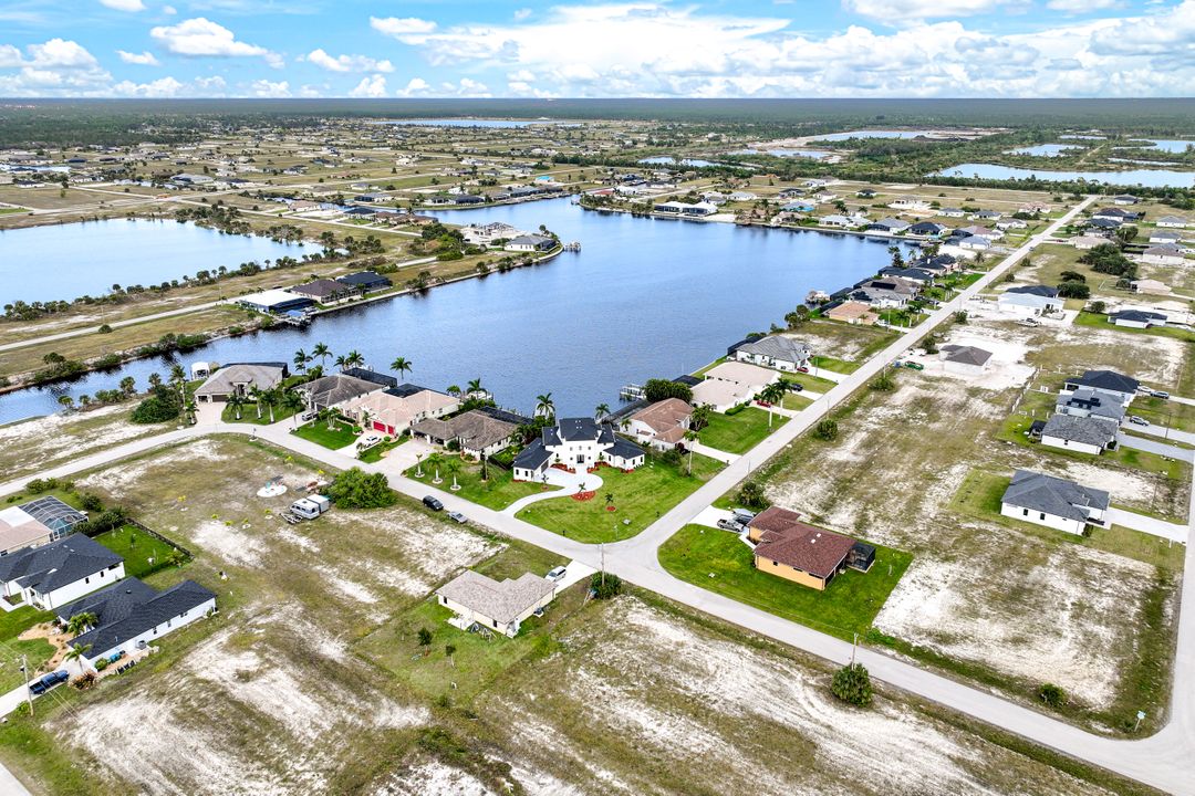 3505 NW 44th Ave, Cape Coral, FL 33993