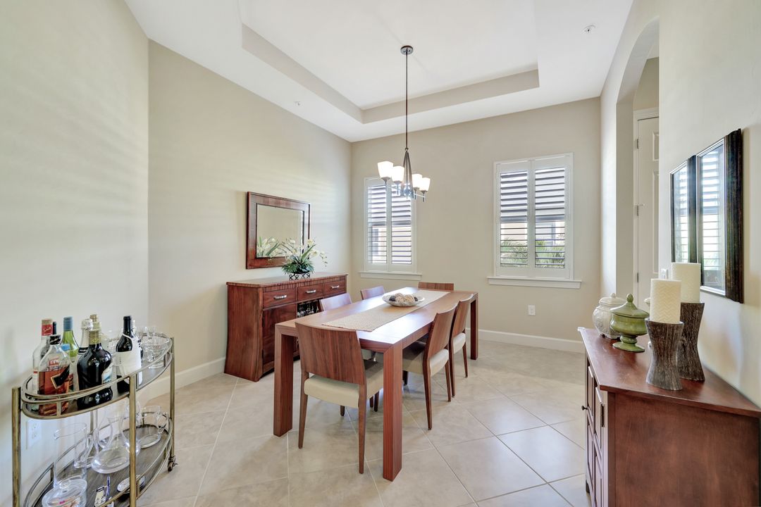 9532 Ironstone Terrace #201, Naples, FL 34120