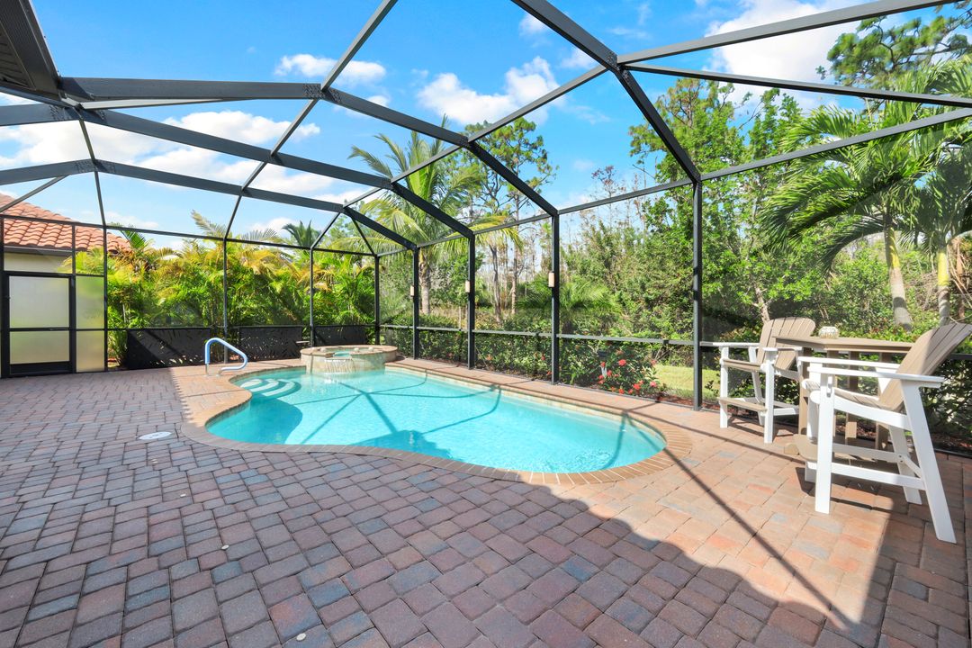 17240 Galway Run, Bonita Springs, FL 34135