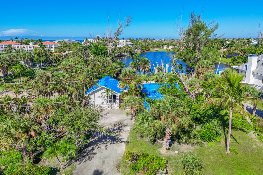 231 Palm Lake Dr, Sanibel, FL 33957