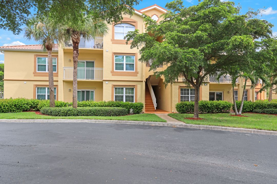 15625 Ocean Walk Circle #113, Fort Myers, FL 33908