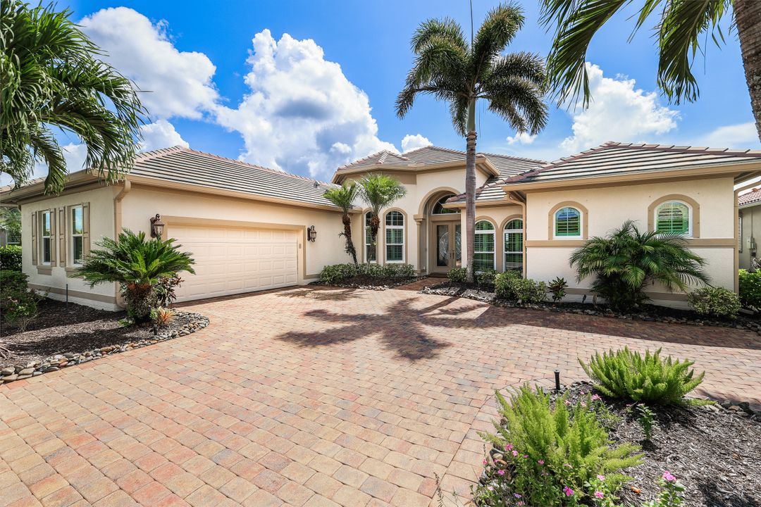 9380 Slate Ct, Naples, FL 34120