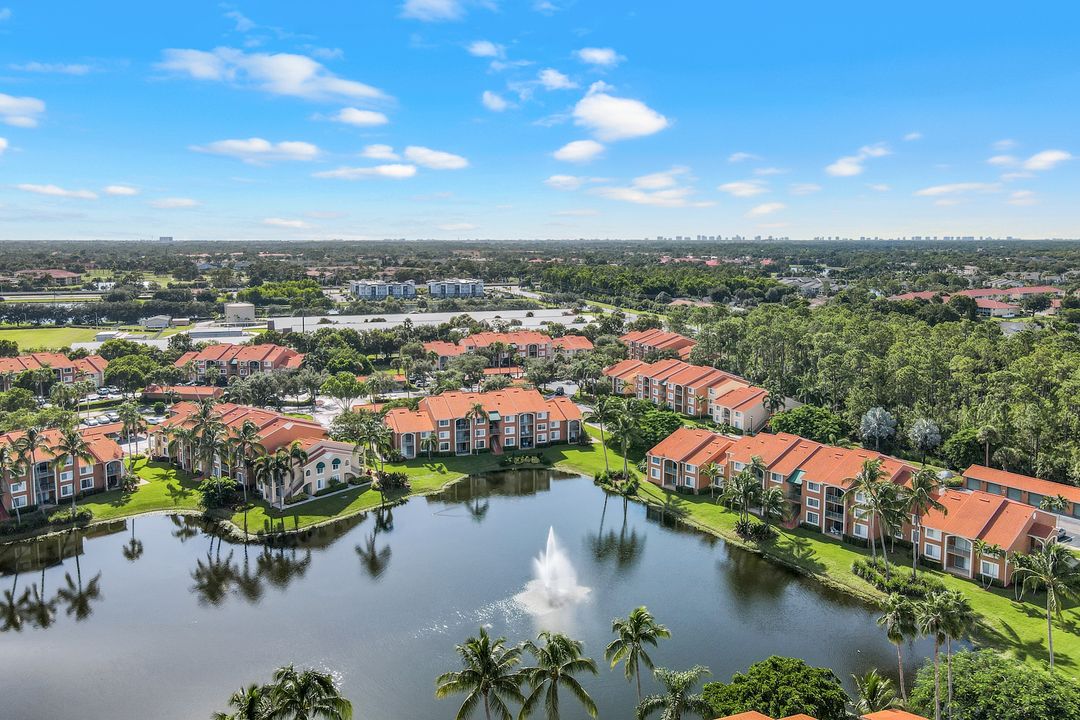 1230 Wildwood Lakes Blvd  #208, Naples, FL 34104