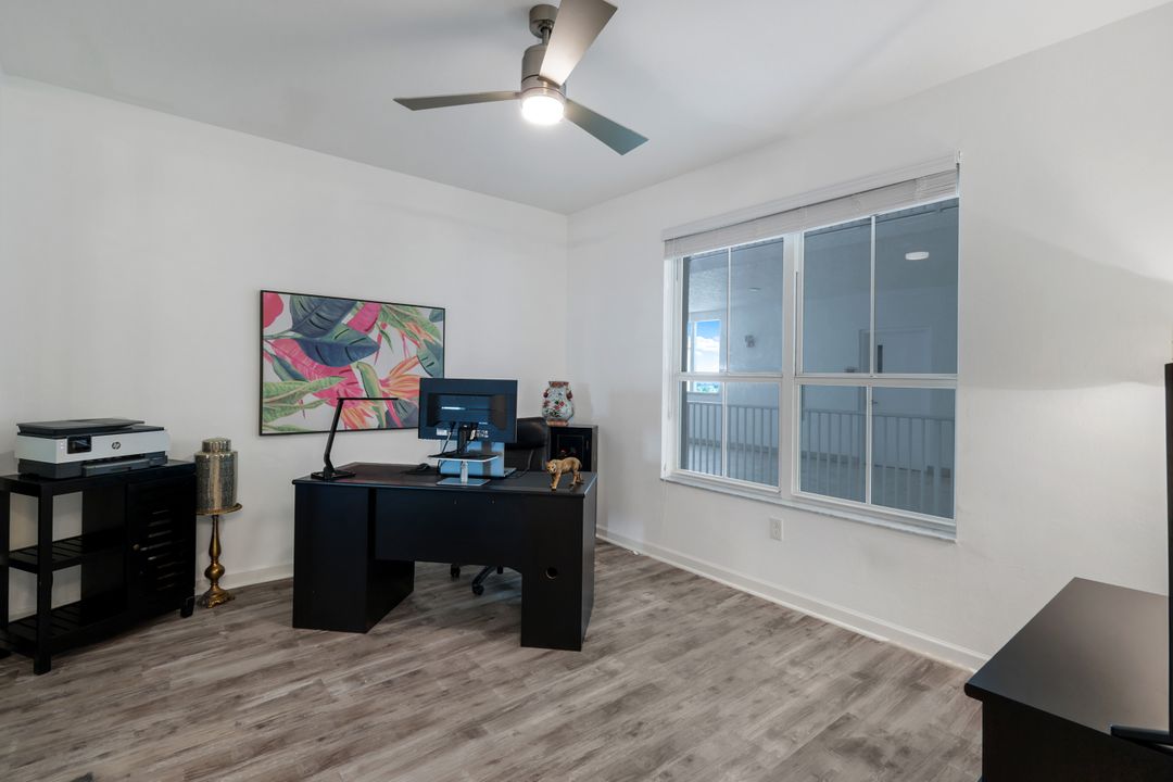 315 Dunes Blvd #604, Naples, FL 34110