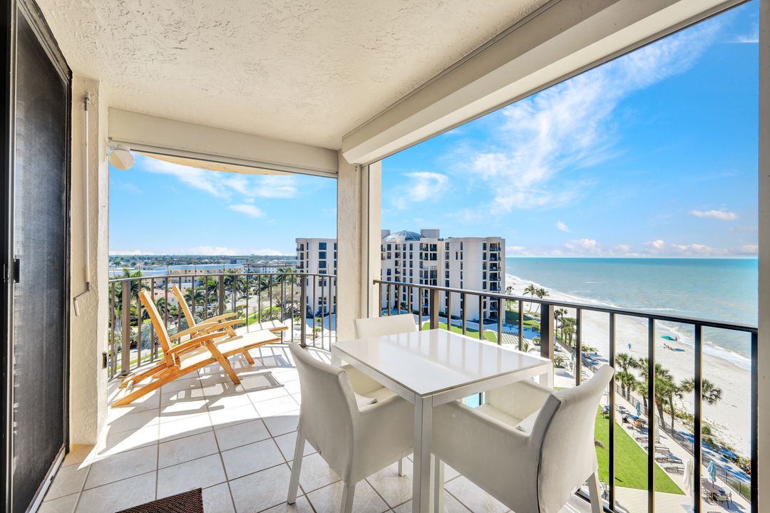 3215 Gulf Shore Blvd N #704, Naples, FL 34103