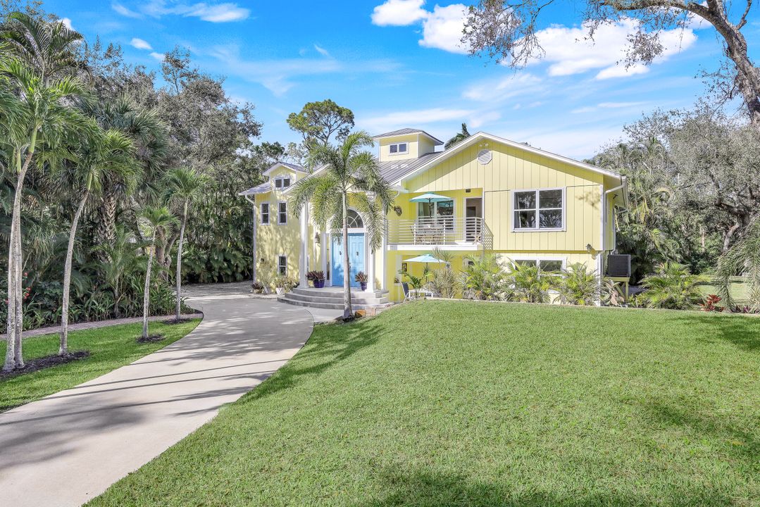 3643 North Rd, Naples, FL 34104